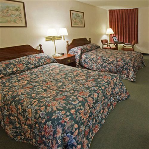 Shelaine Inn Jeffersonville Ngoại thất bức ảnh